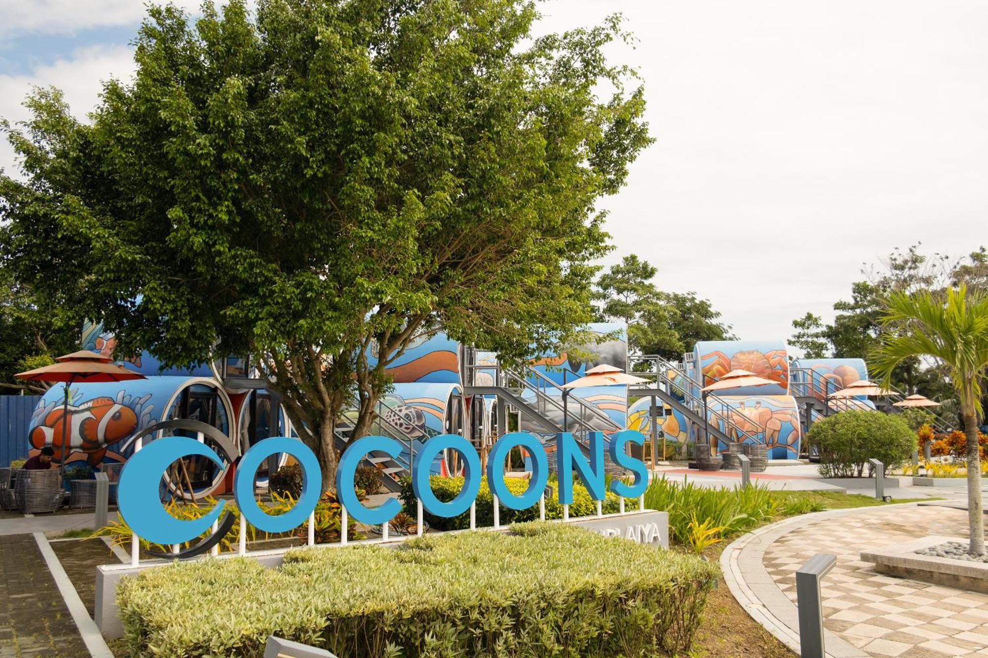 Cocoons Club Laiya Hotel Exterior photo