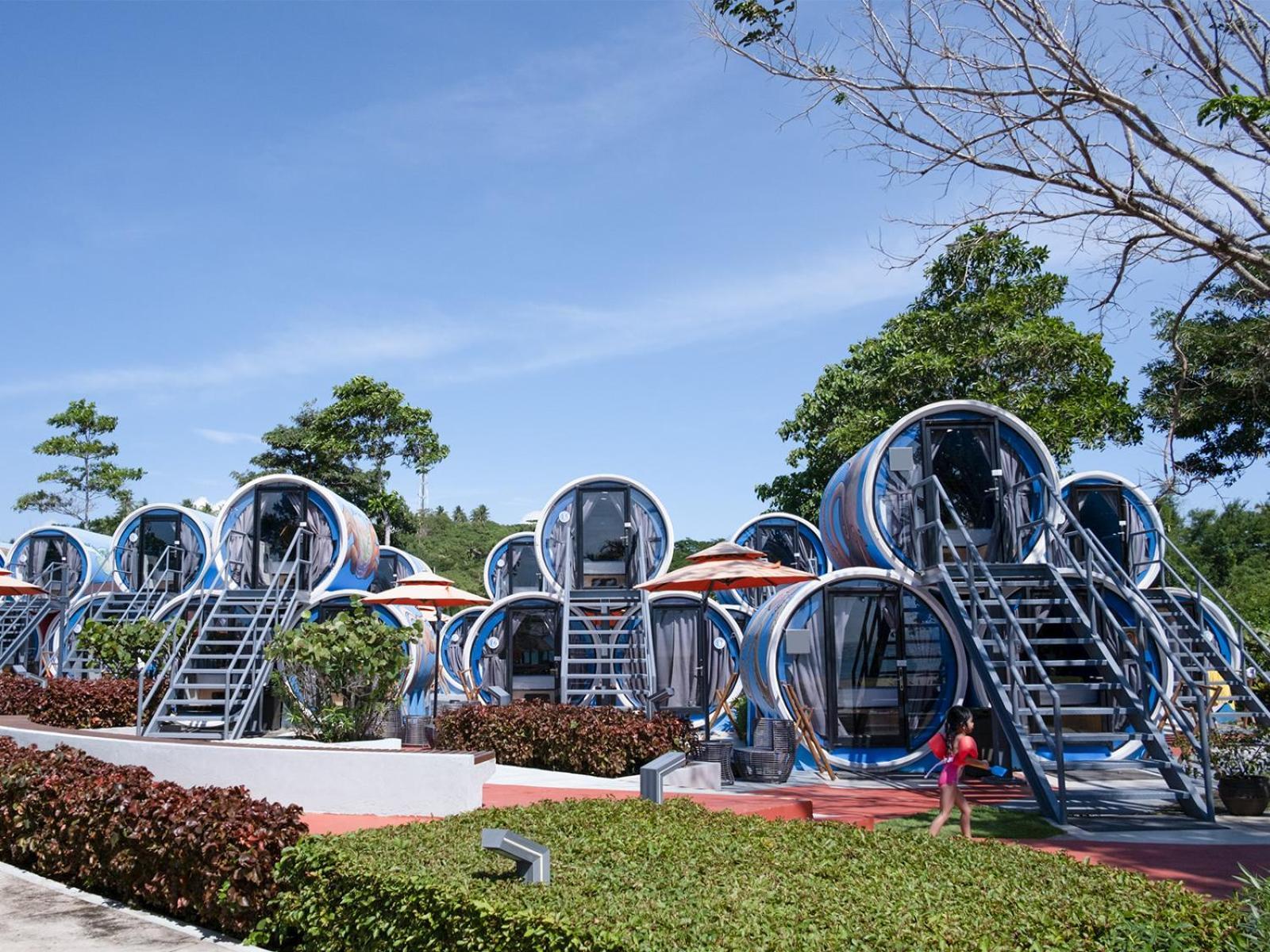 Cocoons Club Laiya Hotel Exterior photo